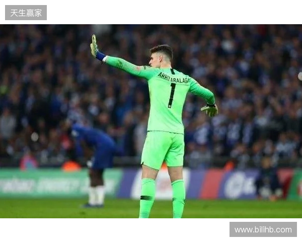 德塞利：切尔西门将达不到水准，应升级这位置&至少得不犯错